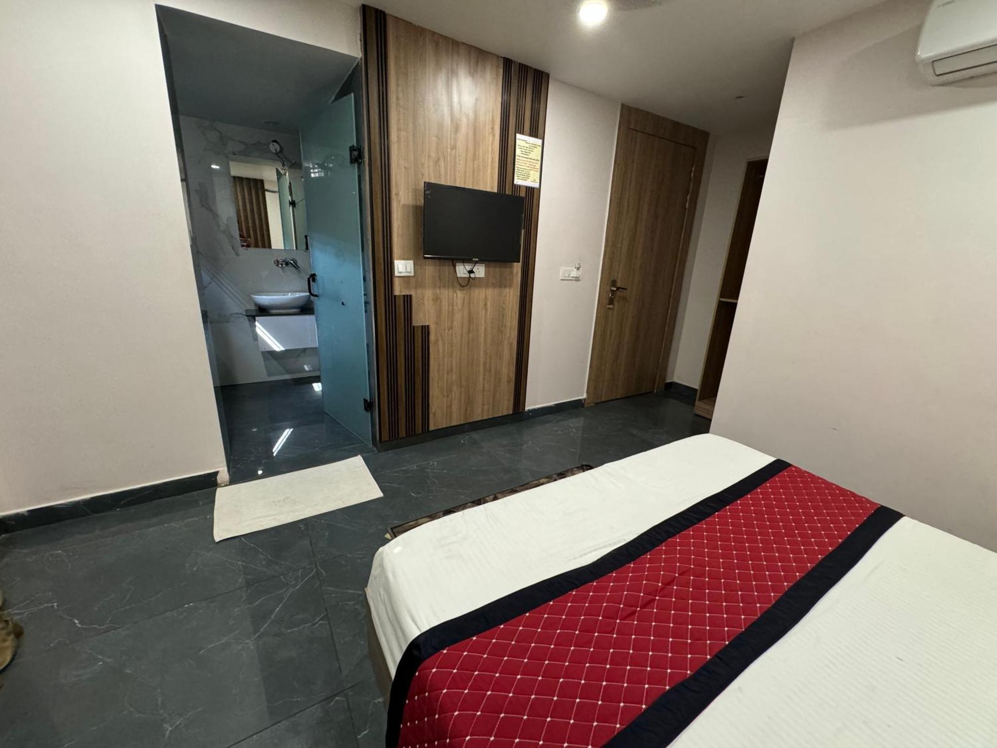 Namay Inn By T And M Hotels Haridwār Eksteriør billede